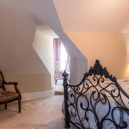 Dennison Street Inn, B & B Колониал Бийч Екстериор снимка
