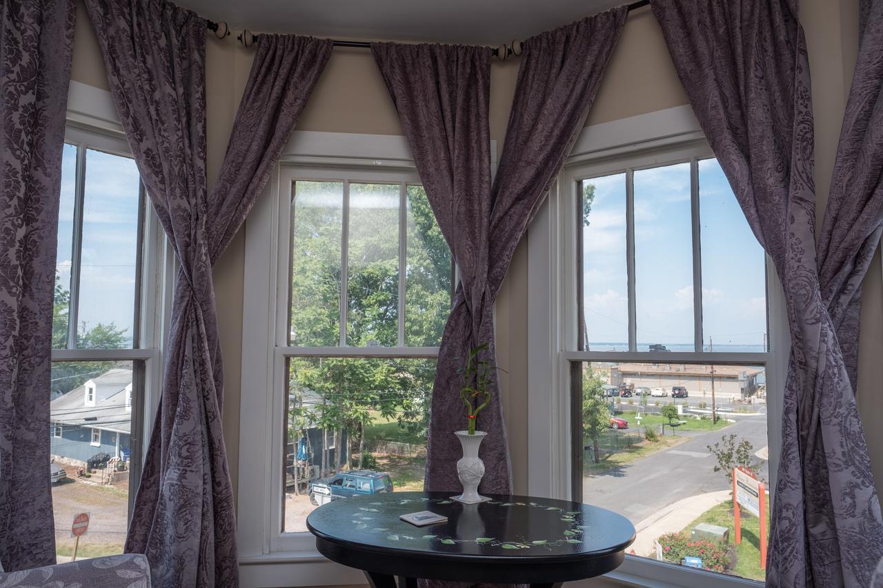 Dennison Street Inn, B & B Колониал Бийч Екстериор снимка